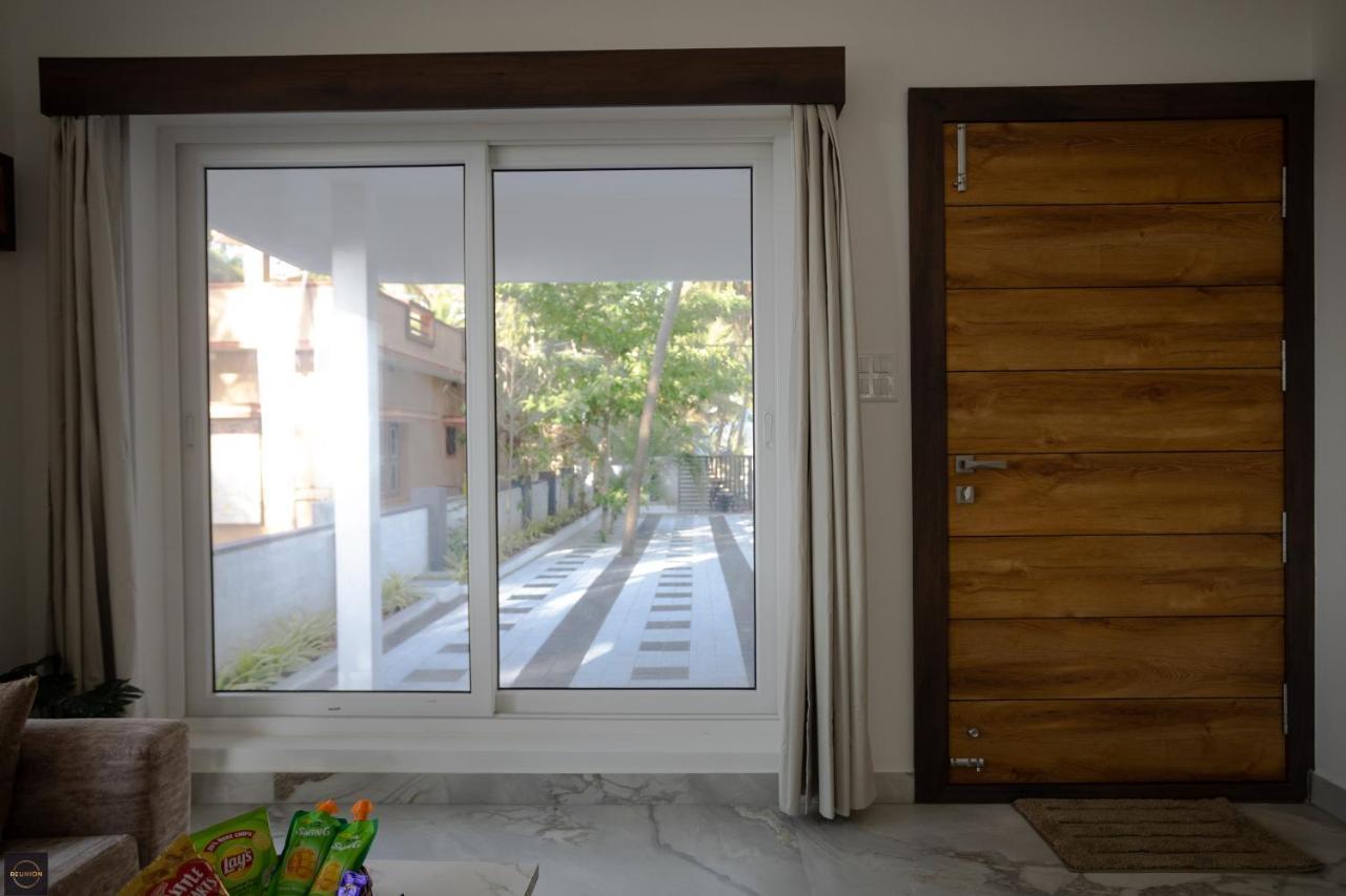 Reunion Ocean Manor - Beach House Udupi Bagian luar foto