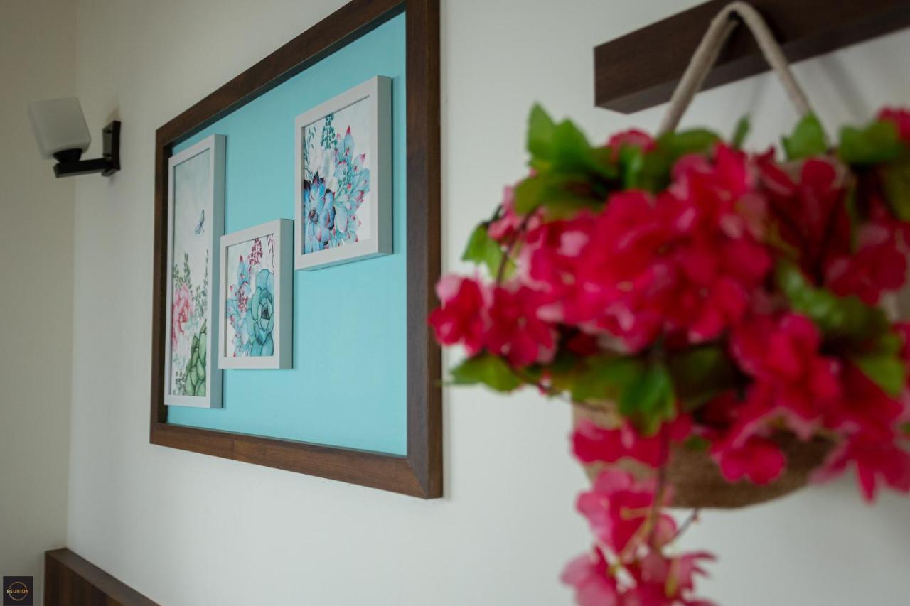 Reunion Ocean Manor - Beach House Udupi Bagian luar foto
